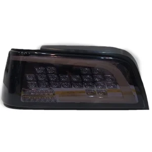 چراغ خطر پارس طرح پاسات (تمام دودی)