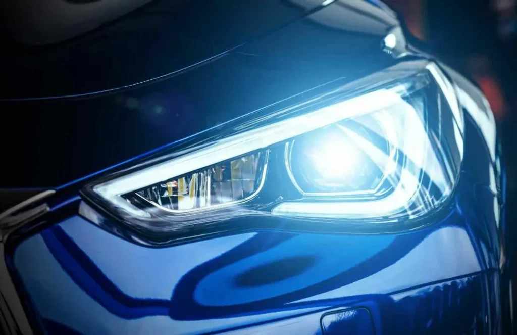 لامپ هدلایت ماشین چیست؟