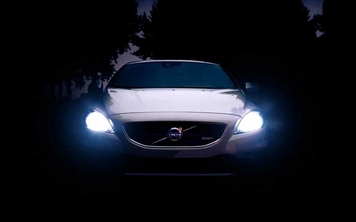 تعمیر چراغهای خراب ماشین