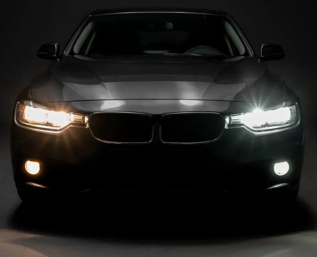 مقایسه لامپ_های LED با سایر انواع لامپ خودرو