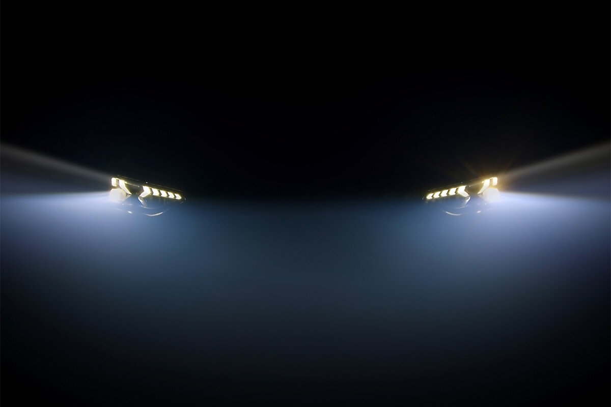 نصب چراغ پارک خودرو